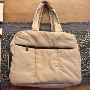 Women’s travel / personal item bag